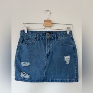 Boohoo Denim Skirt (Size 6)